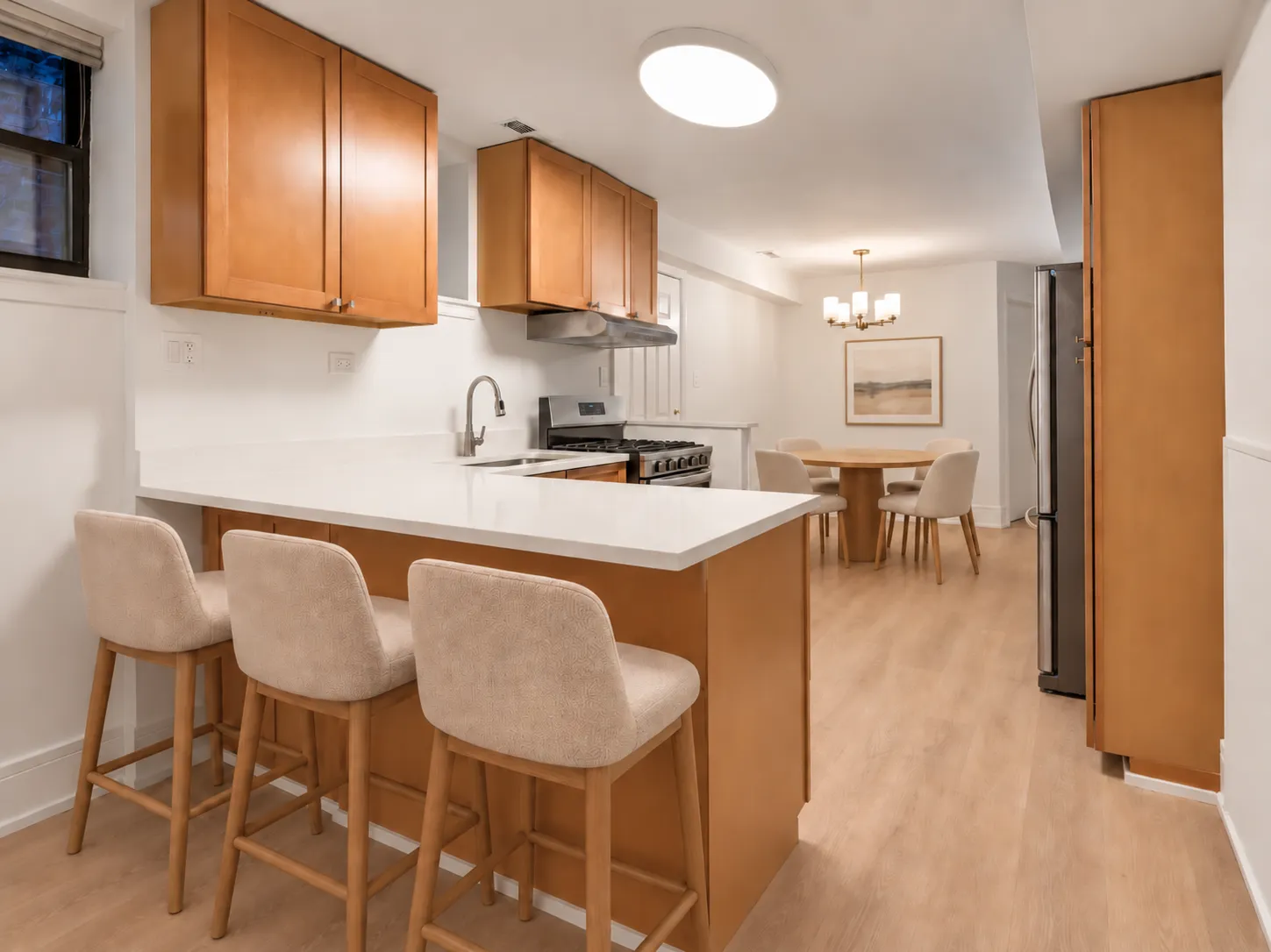 708 W Buckingham Pl 60657 60657-unit#G-Chicago-IL