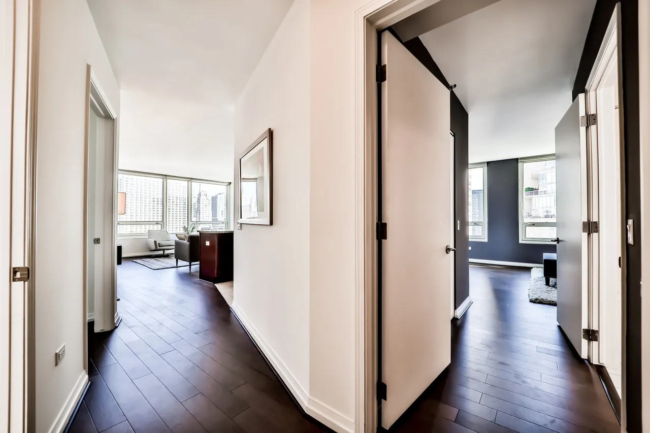 33 W Ontario St   60654 60654-33 W Ontario-unit#32B-Chicago-IL