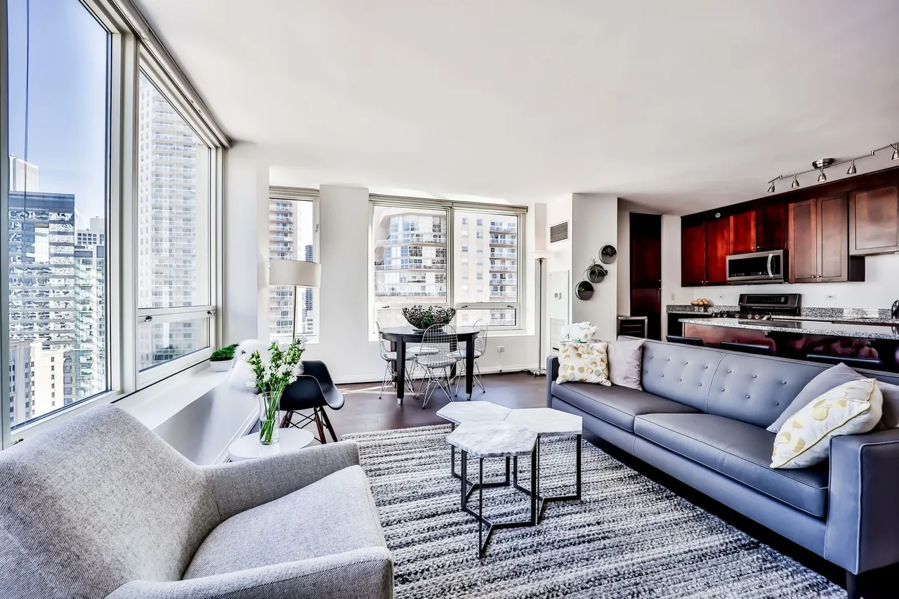 33 W Ontario St 60654 60654-33 W Ontario-unit#32B-Chicago-IL