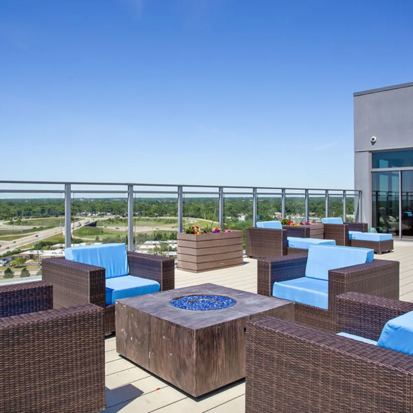 3400 W Stonegate Blvd   60005 60005-One Arlington-unit#1004-Arlington Heights-IL
