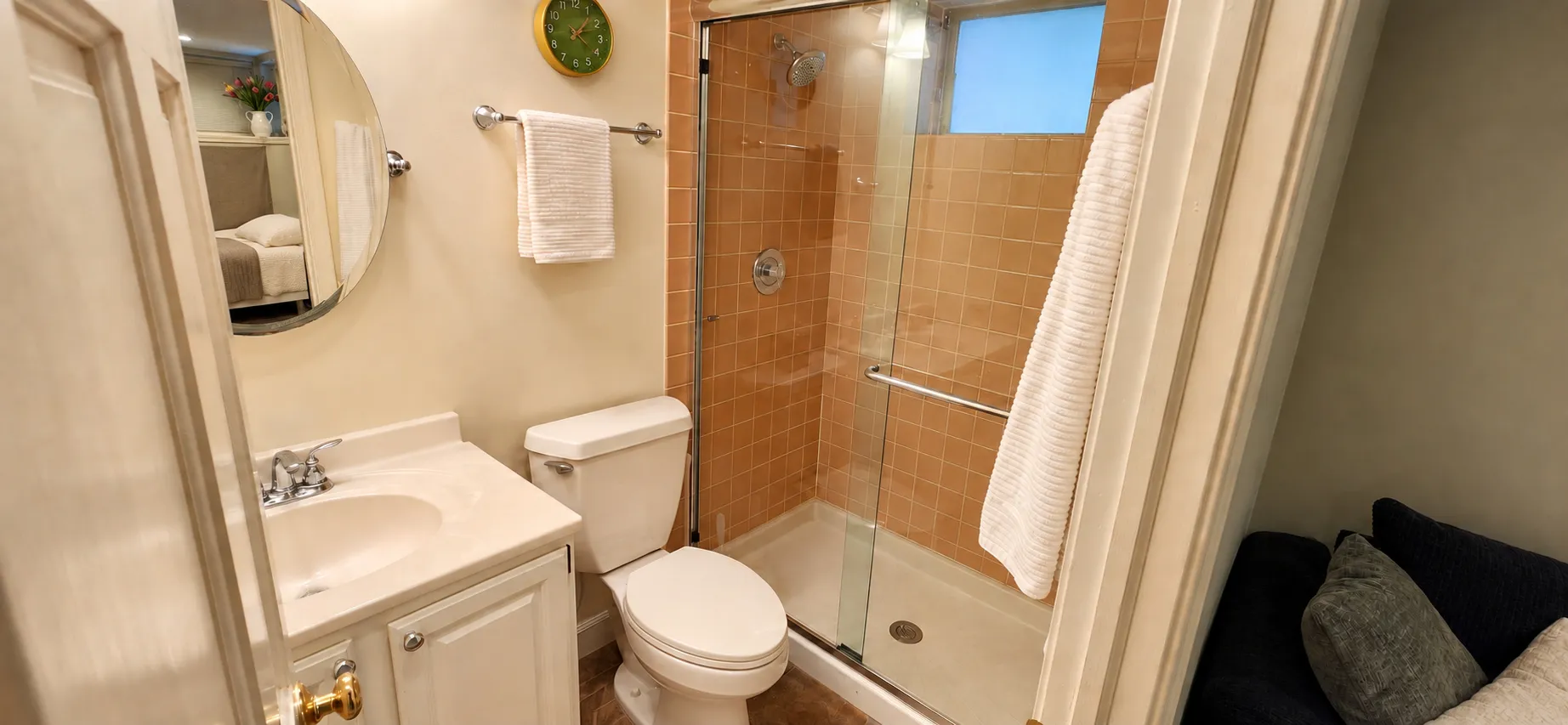 1923 N Howe St 60614 60614-Front house -unit#A-Chicago-IL