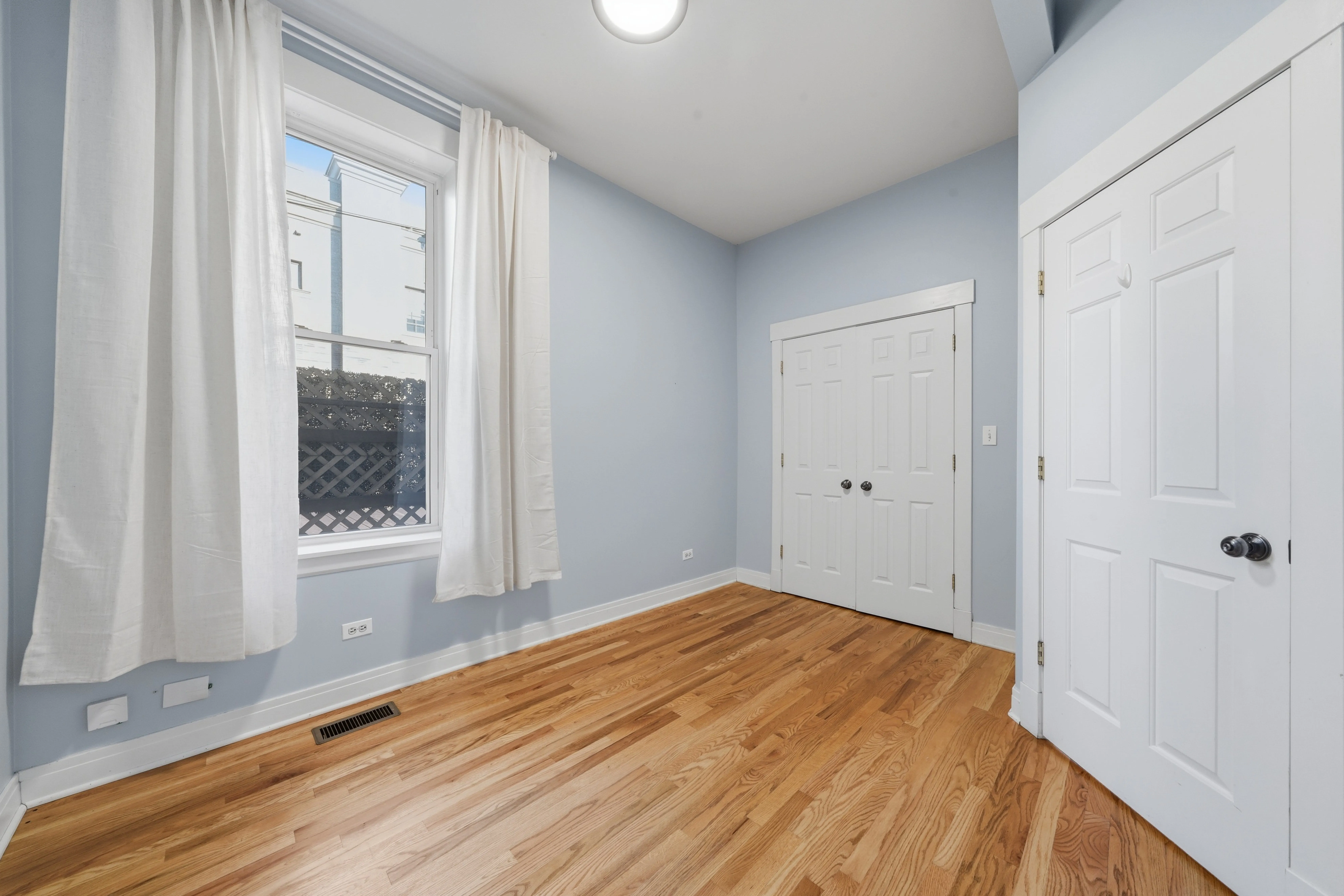 1824 N Wolcott Ave 60622 60622-unit#1R-Chicago-IL