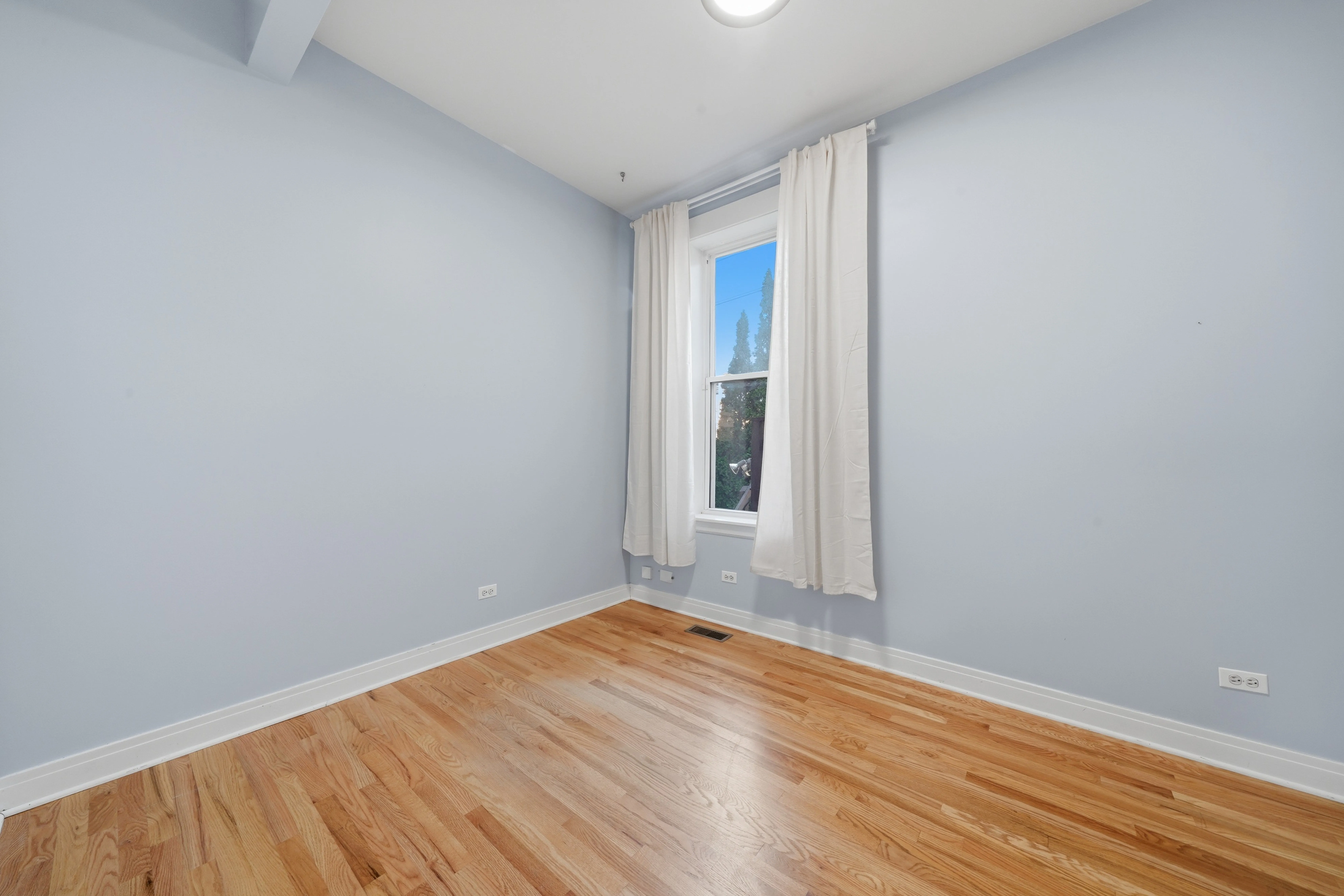 1824 N Wolcott Ave 60622 60622-unit#1R-Chicago-IL