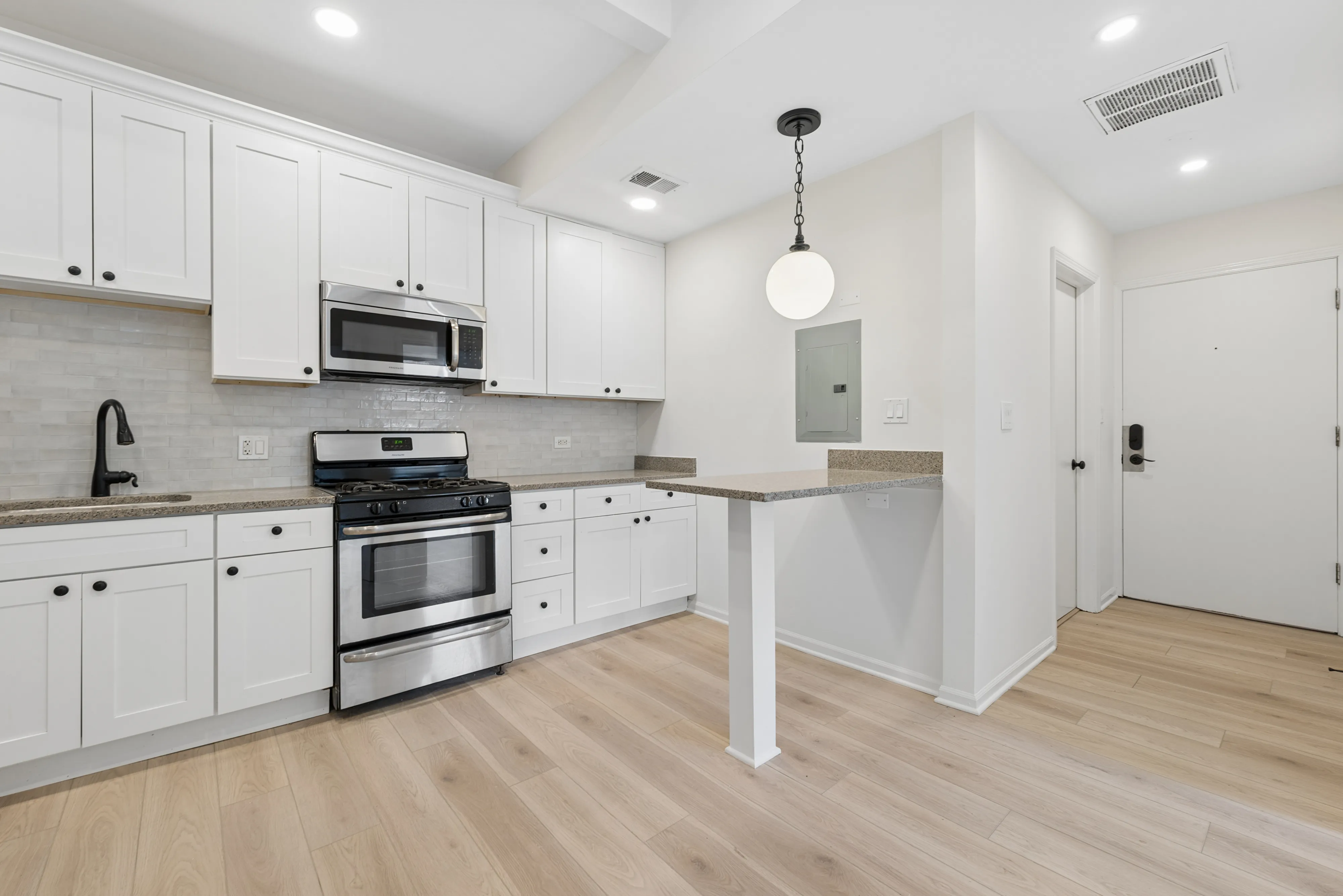 937 W Armitage Ave 60614 60614-unit#3B-Chicago-IL
