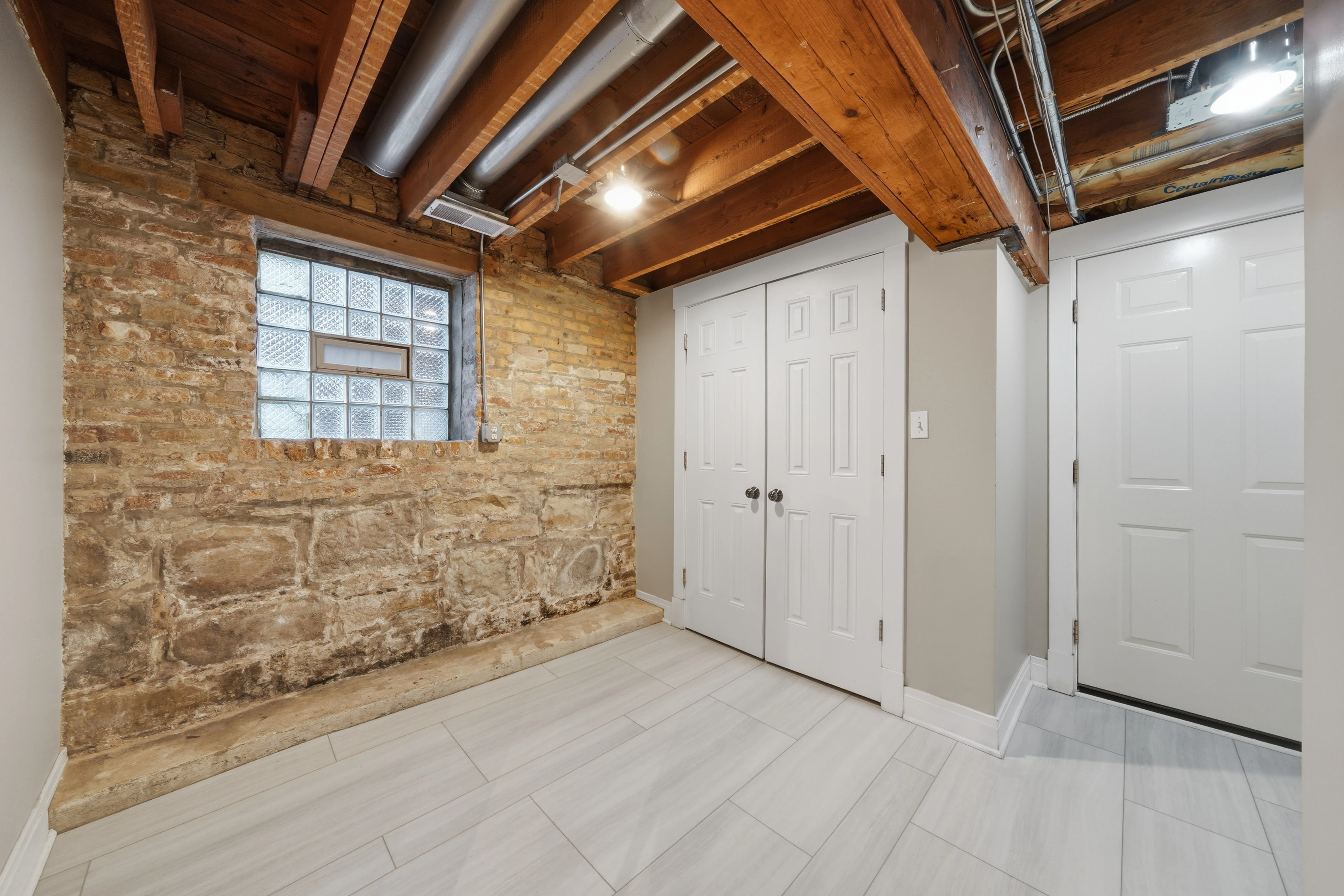 1824 N Wolcott Ave 60622 60622-unit#1R-Chicago-IL