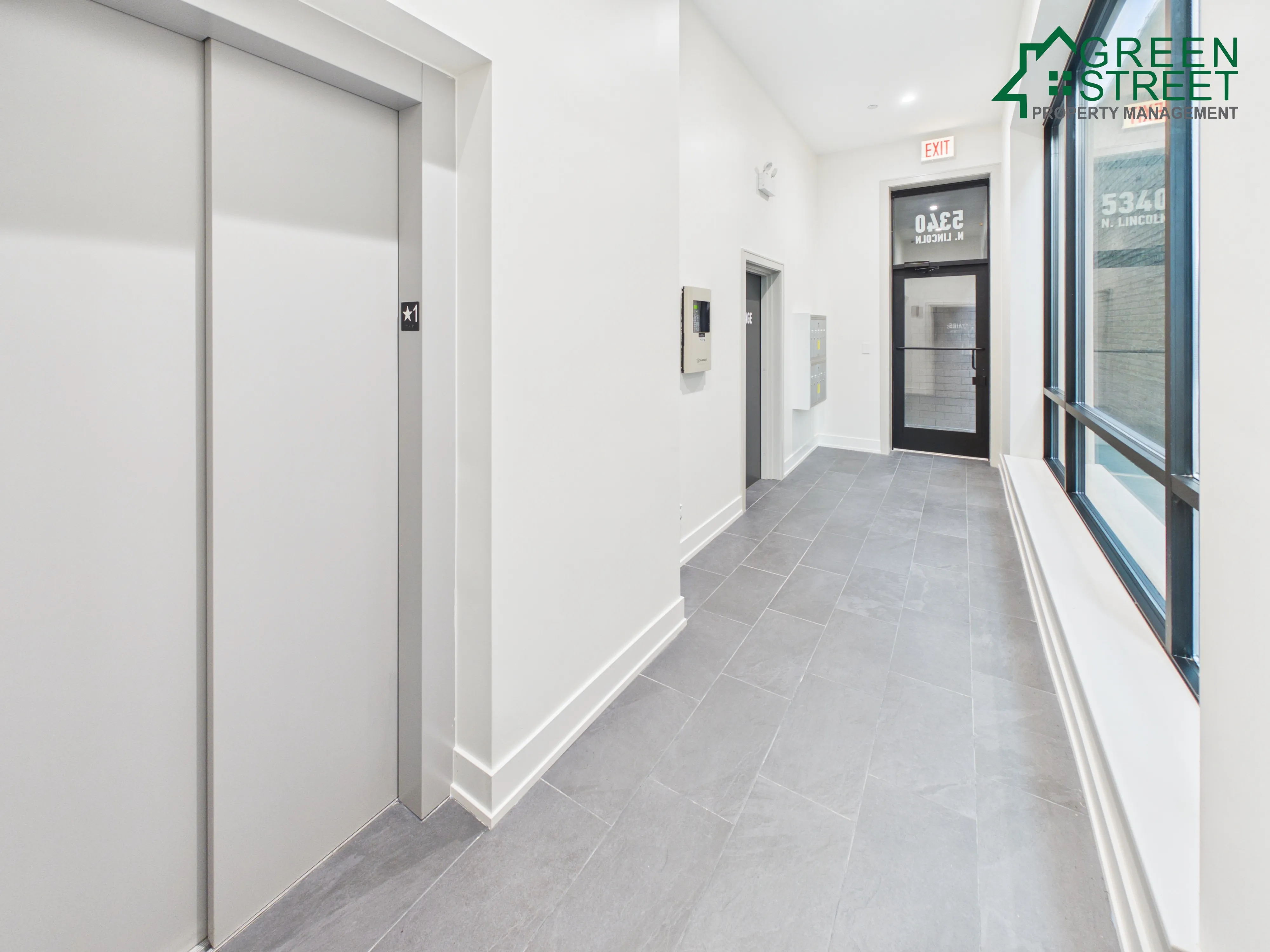 5340 N Lincoln Ave 60625 60625-unit#203-Chicago-IL