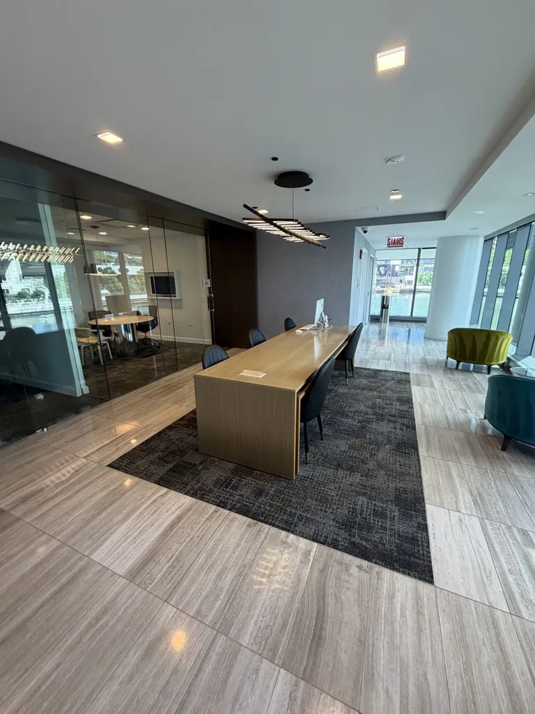 343 W Wolf Point Plaza 60654 60654-unit#2412-Chicago-IL