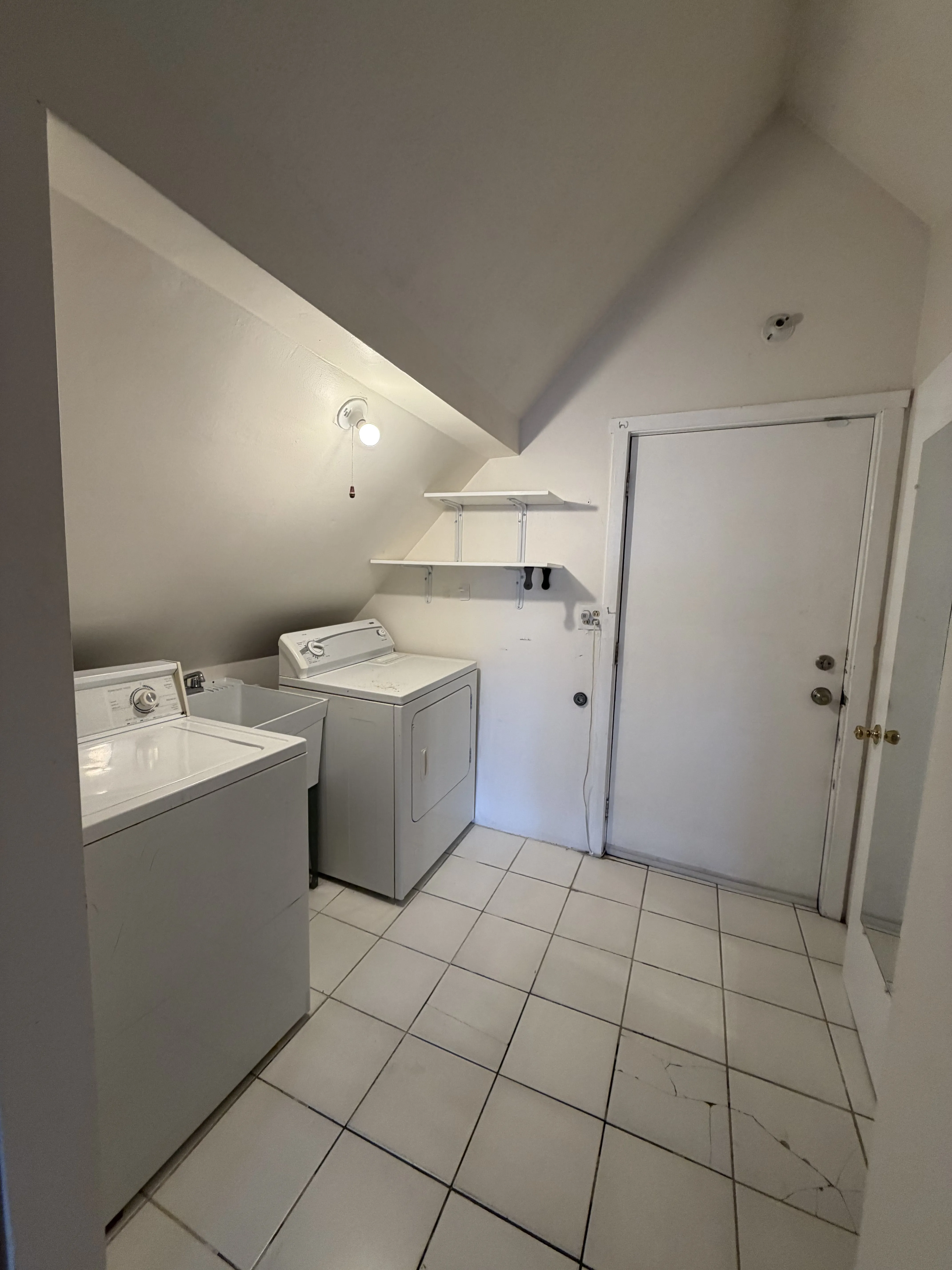 2950 N Sheffield Ave   60657 60657-unit#CH 2R-Chicago-IL
