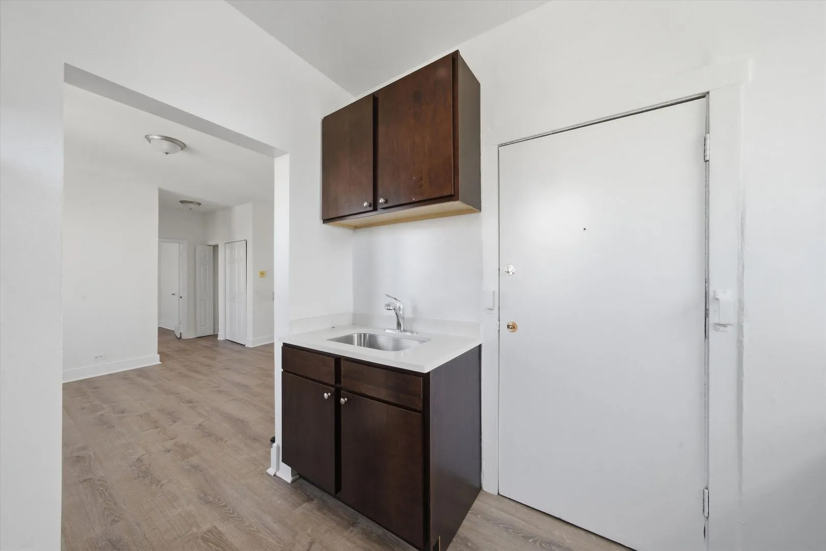 1536 N Kedzie Ave 60651 60651-unit#3J-Chicago-IL