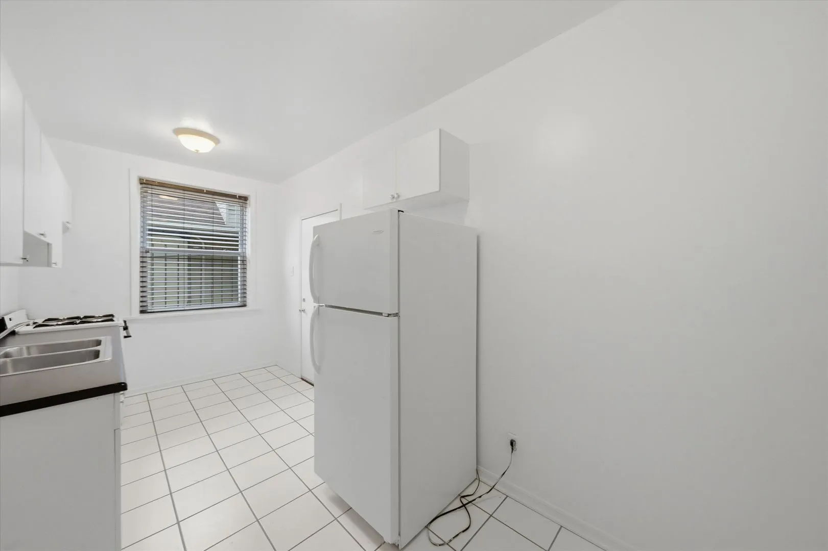 3040 W Wellington Ave   60618 60618-unit#3-Chicago-IL
