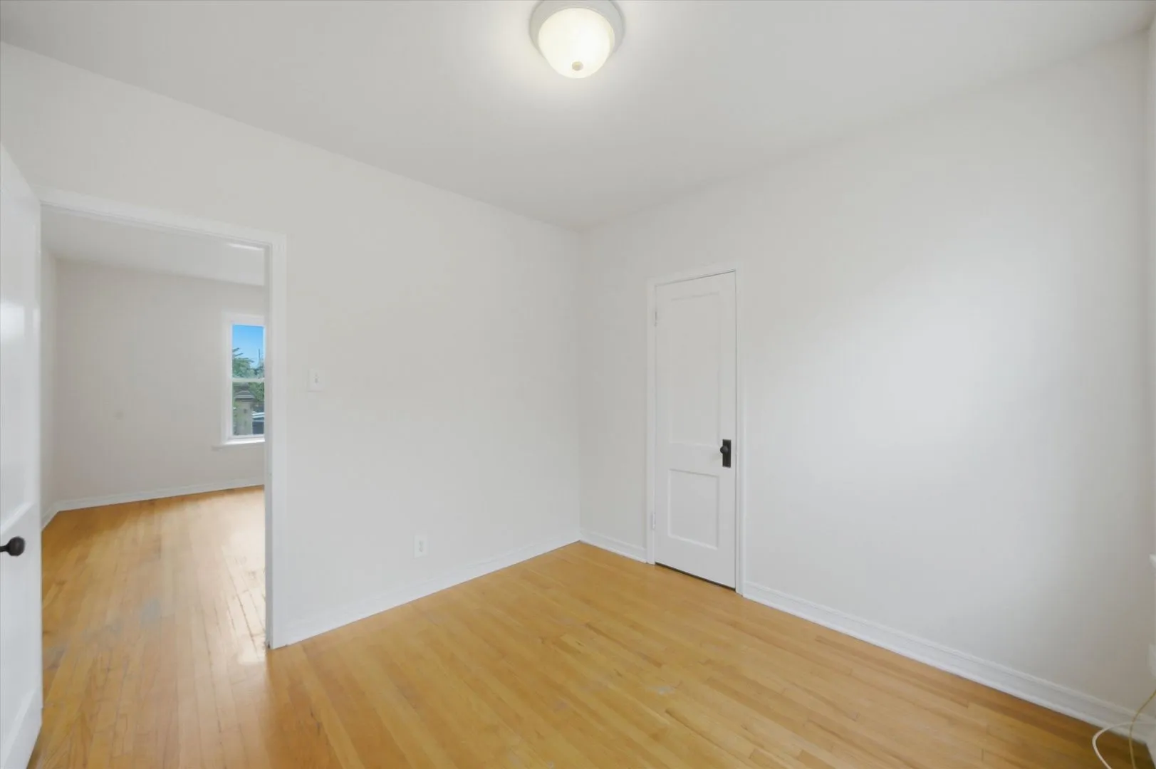 3040 W Wellington Ave   60618 60618-unit#3-Chicago-IL