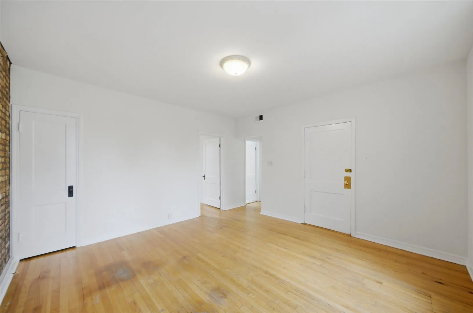 3040 W Wellington Ave   60618 60618-unit#3-Chicago-IL