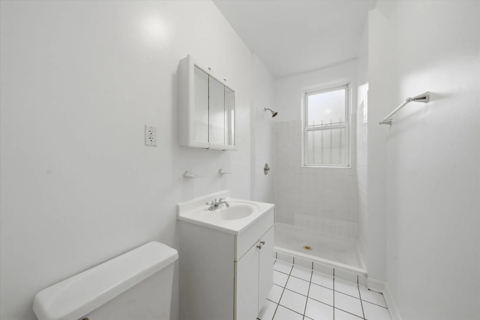 3040 W Wellington Ave   60618 60618-unit#3-Chicago-IL