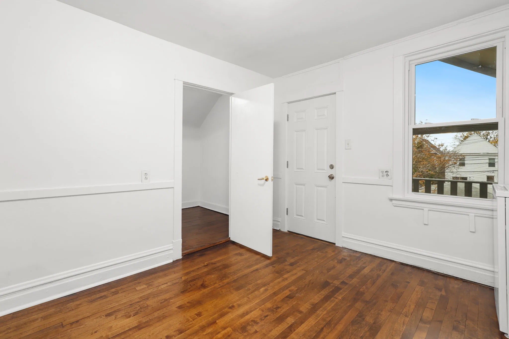 2829 N Sacramento Ave   60618 60618-unit#Floor 2-Chicago-IL