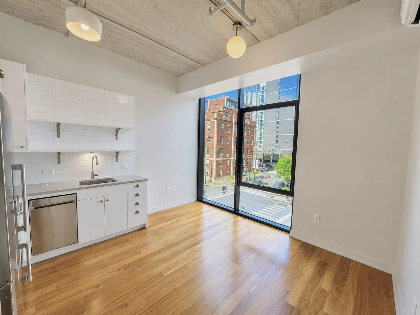 676 S La Salle St 60605 60605-unit#407-Chicago-IL