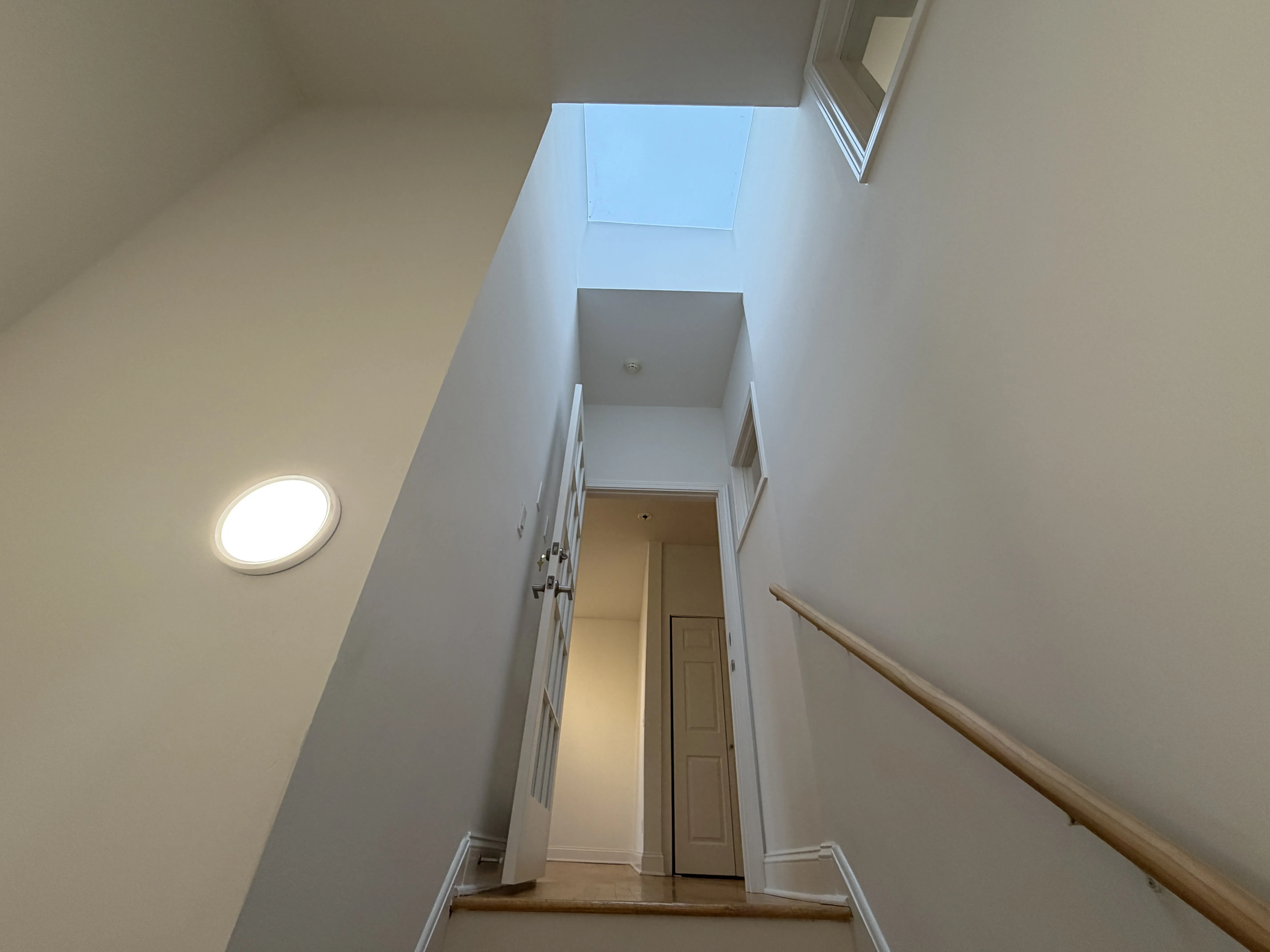 2951 W DIVERSEY AVE 60647-Diversey Sacramento-unit#2-Chicago-IL