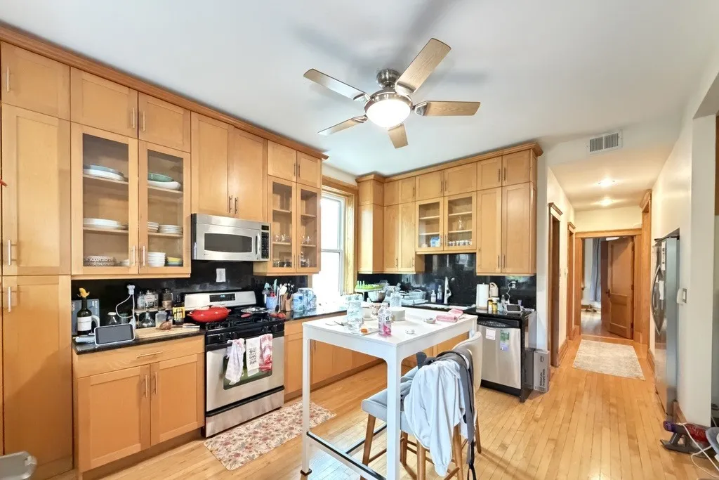 833 N Rockwell St 60622 60622-unit#3A-Chicago-IL