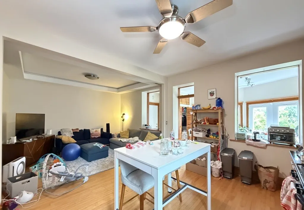 833 N Rockwell St 60622 60622-unit#3A-Chicago-IL