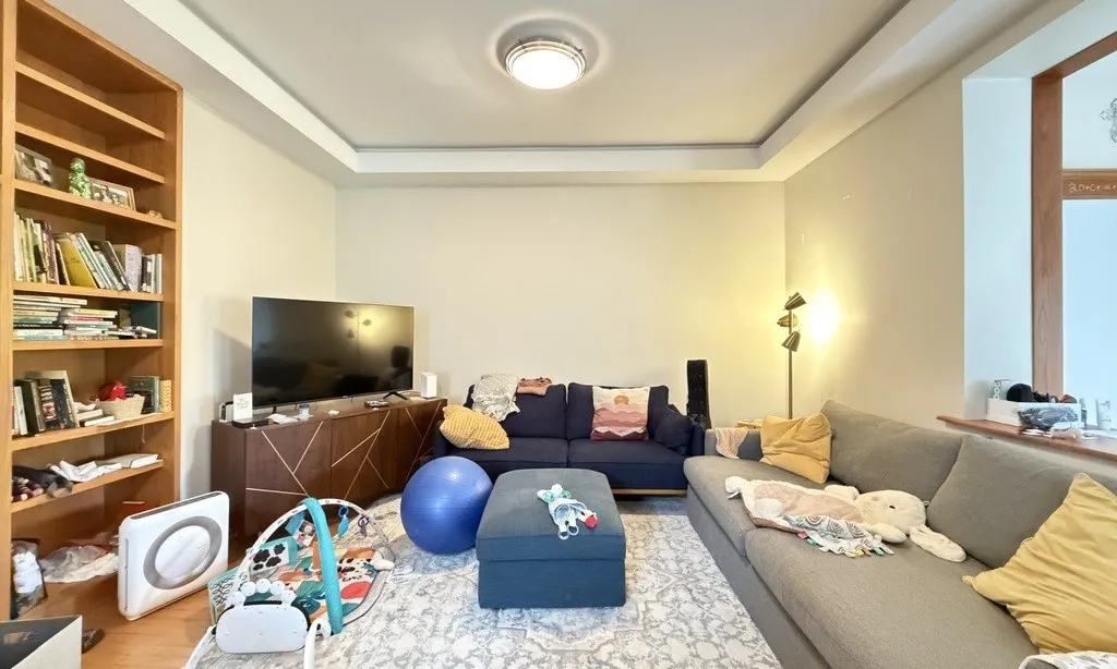 833 N Rockwell St 60622 60622-unit#3A-Chicago-IL