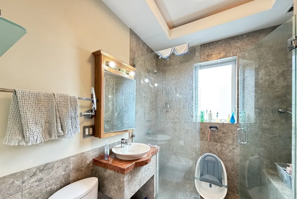 833 N Rockwell St 60622 60622-unit#3A-Chicago-IL