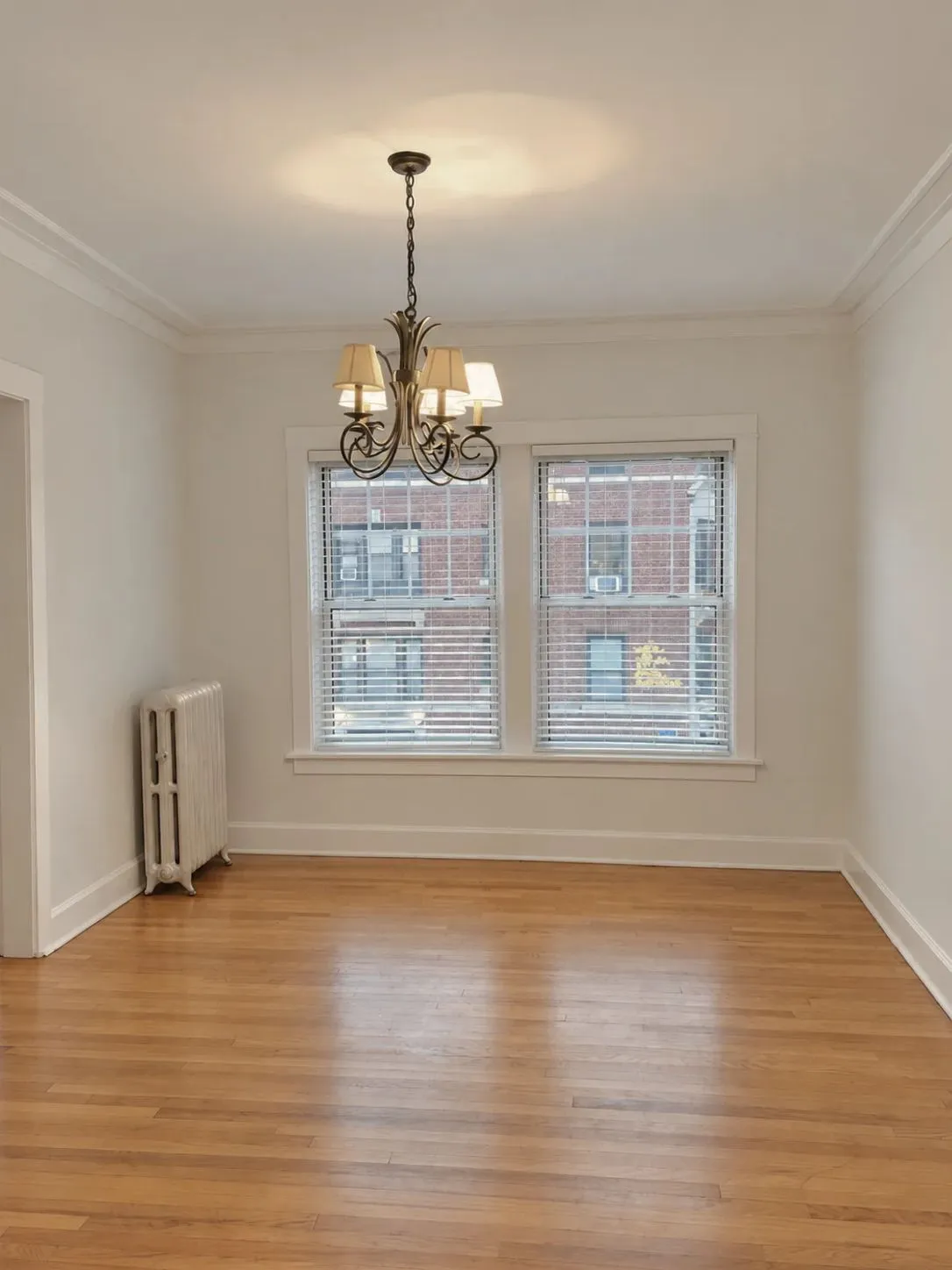 5652 N Ridge Ave 60660 60660-Chicago-IL