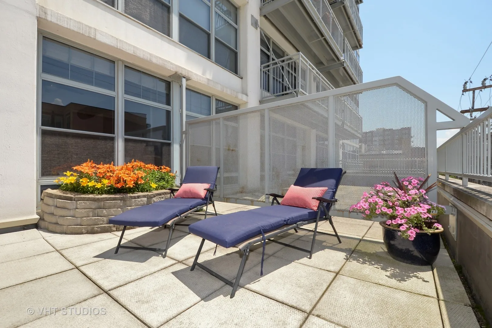 1200 W Montrose Ave   60613 60613-unit#313-Chicago-IL