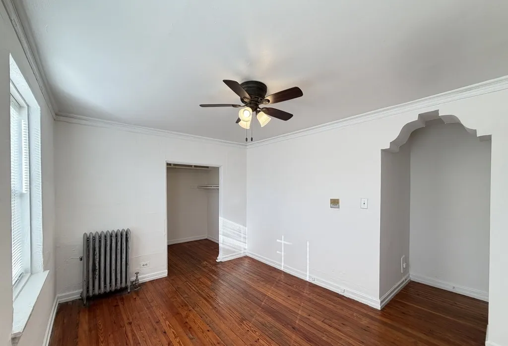 4060 N Kenmore Ave 60613 60613-unit#211a-Chicago-IL