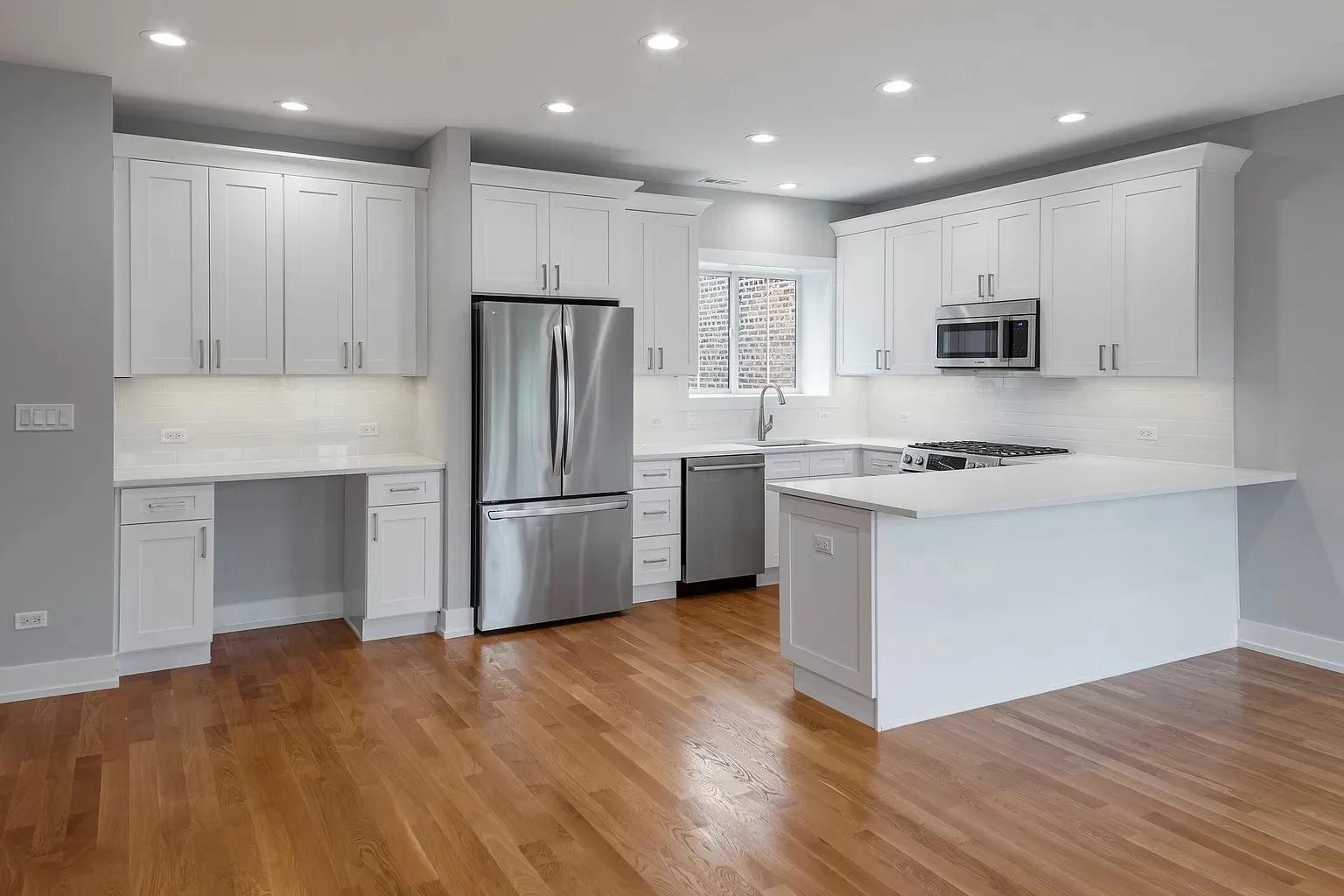 4626 N Ashland Ave   60640 60640-unit#2N-Chicago-IL