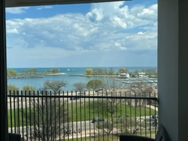 3200 N Lake Shore Dr 60657 60657-unit#704-Chicago-IL