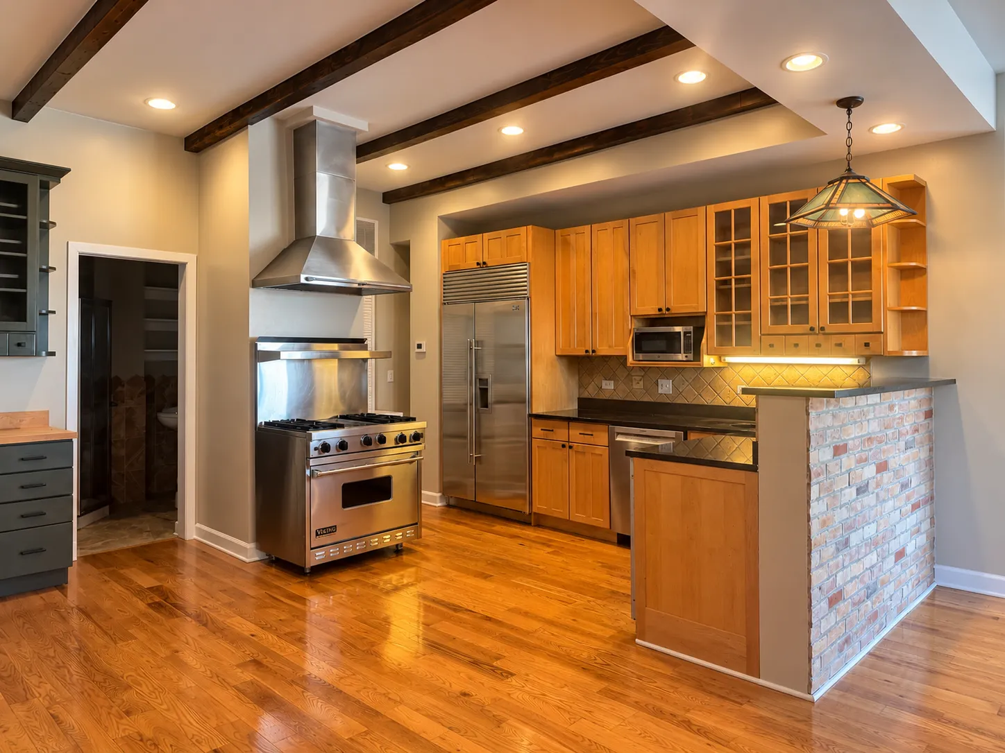 6135 N Broadway 60660 60660-unit#602-Chicago-IL