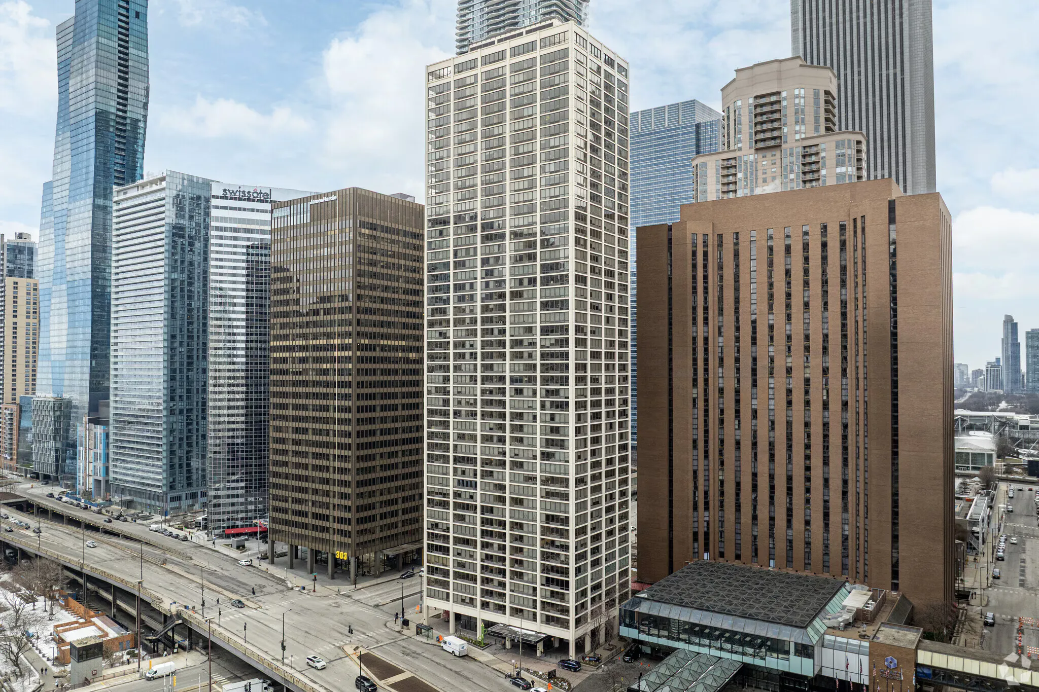 233 E Wacker Dr   60601 60601-Chicago-IL