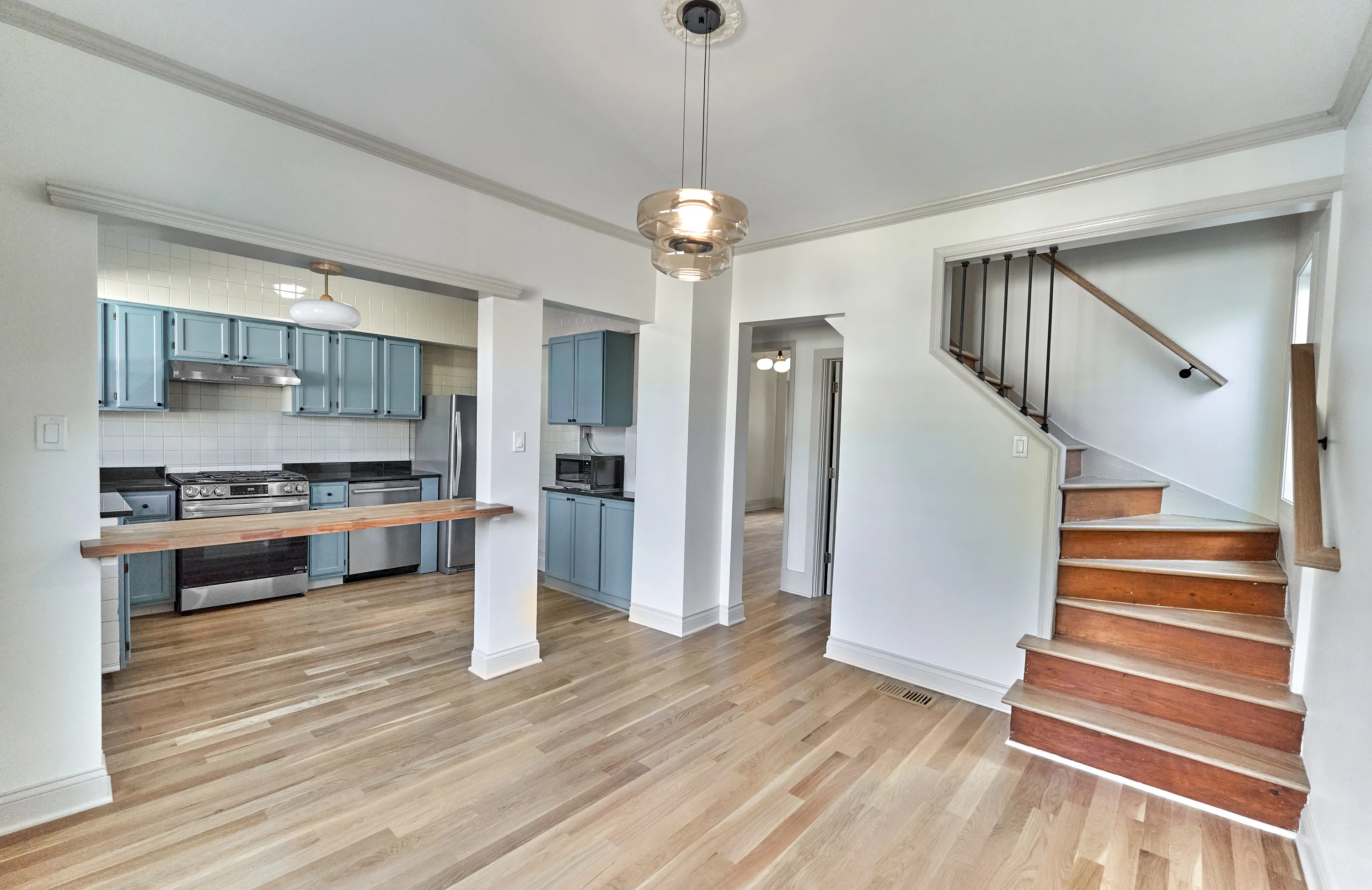 2734 W Nelson St   60618 60618-Chicago-IL
