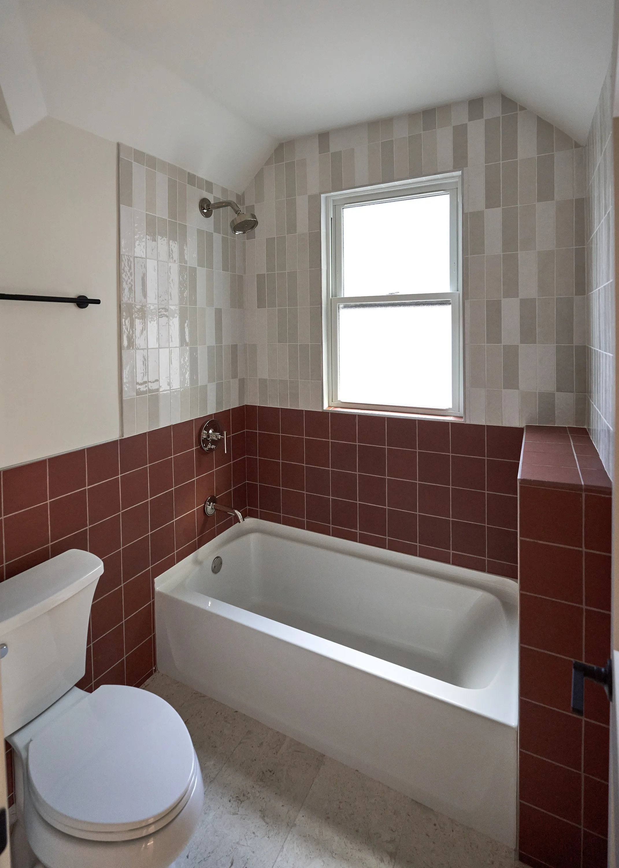 2734 W Nelson St   60618 60618-Chicago-IL