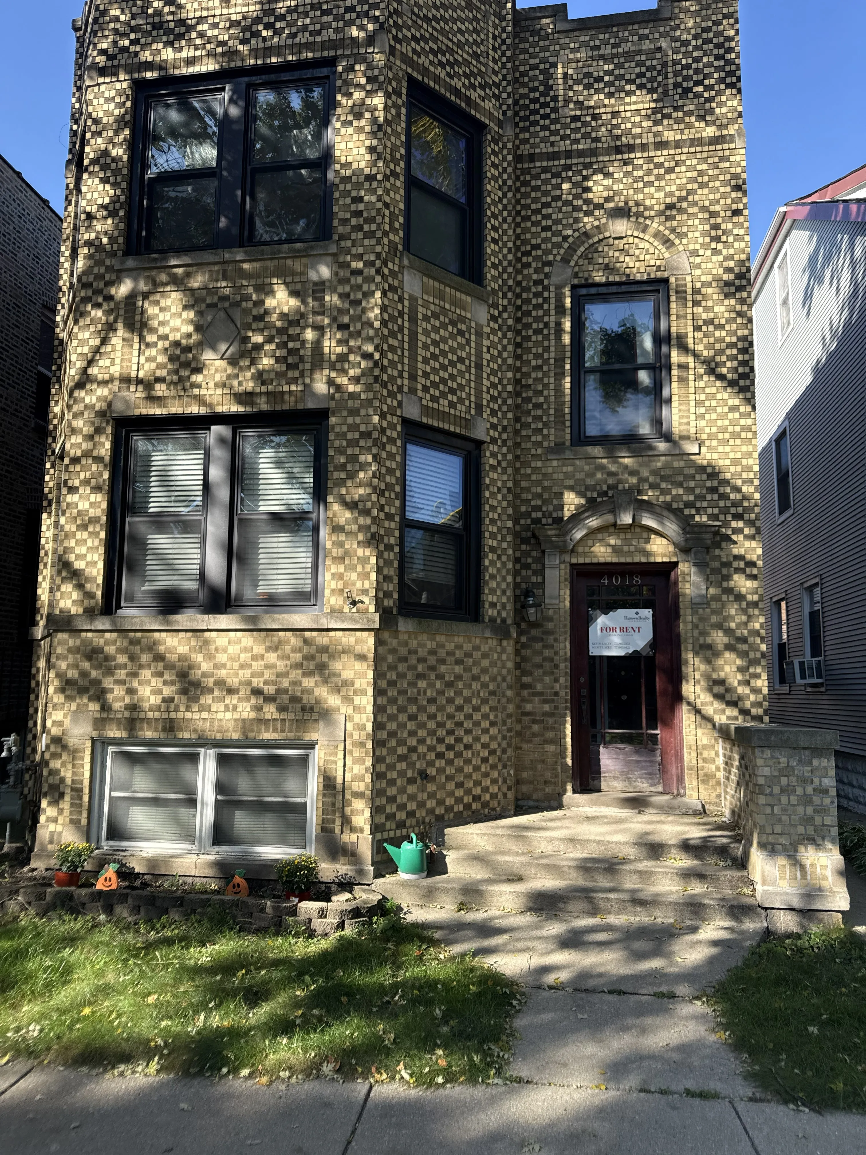4018 N Maplewood Ave 60618 60618-unit#2-Chicago-IL