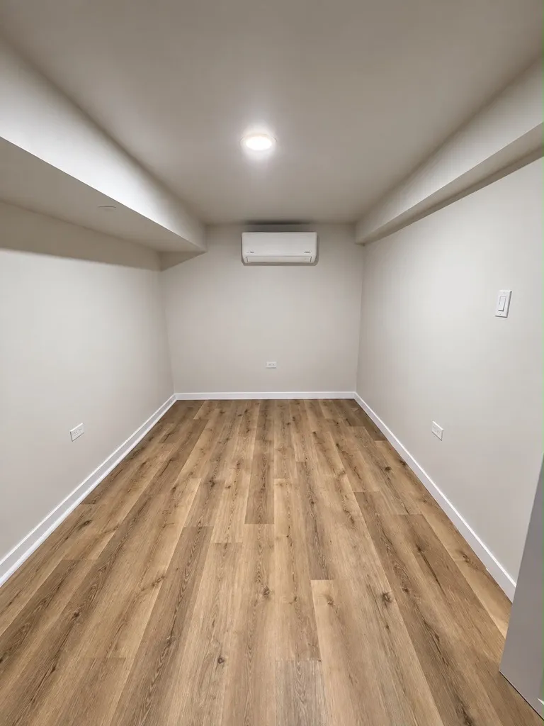 3707 N Christiana Ave 60618 60618-unit#Garden-Chicago-IL