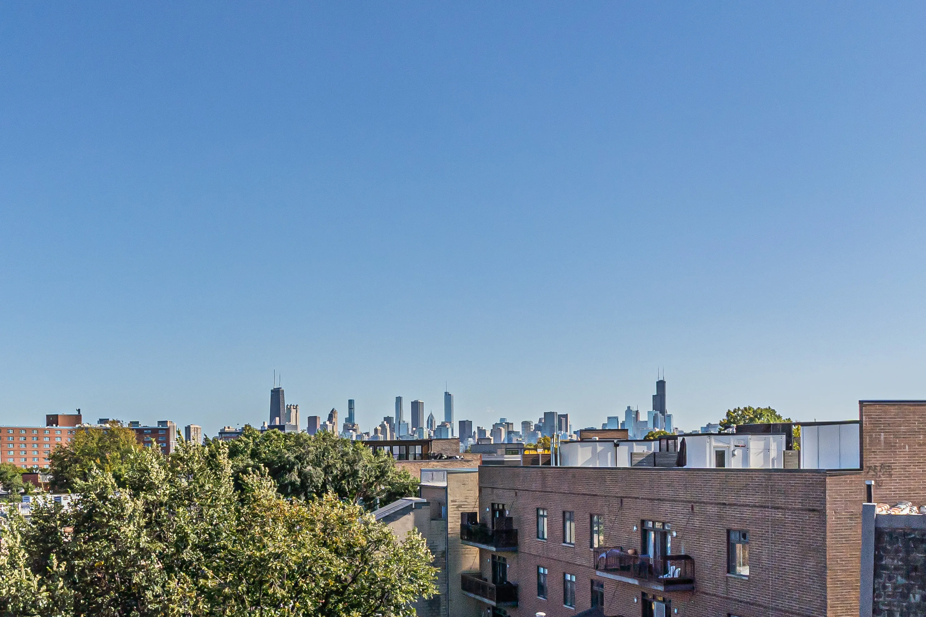 1154 W Diversey Pkwy   60614 60614-unit#2W-Chicago-IL