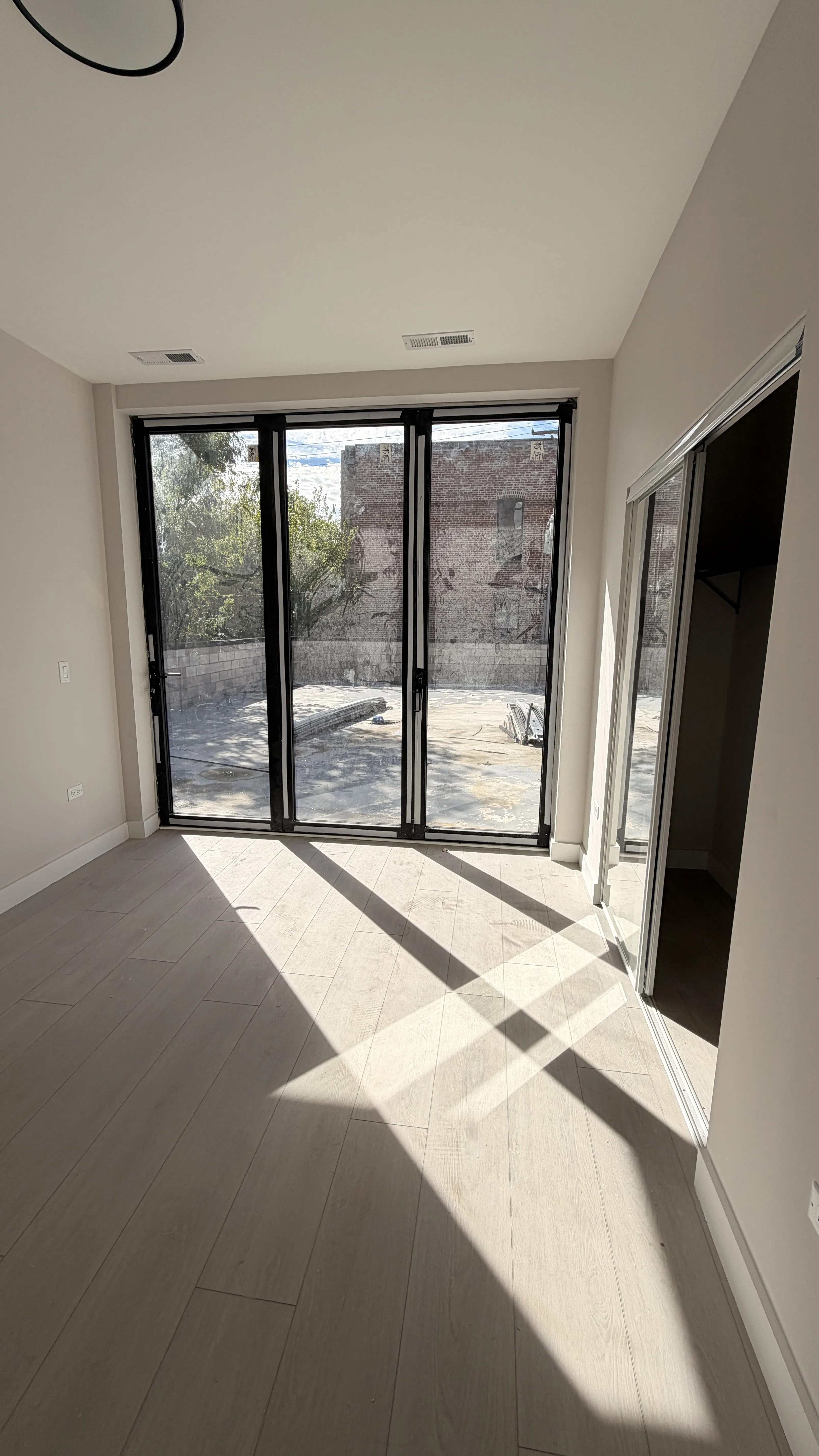 3001 W Cermak Rd   60623 60623-unit#2R-Chicago-IL