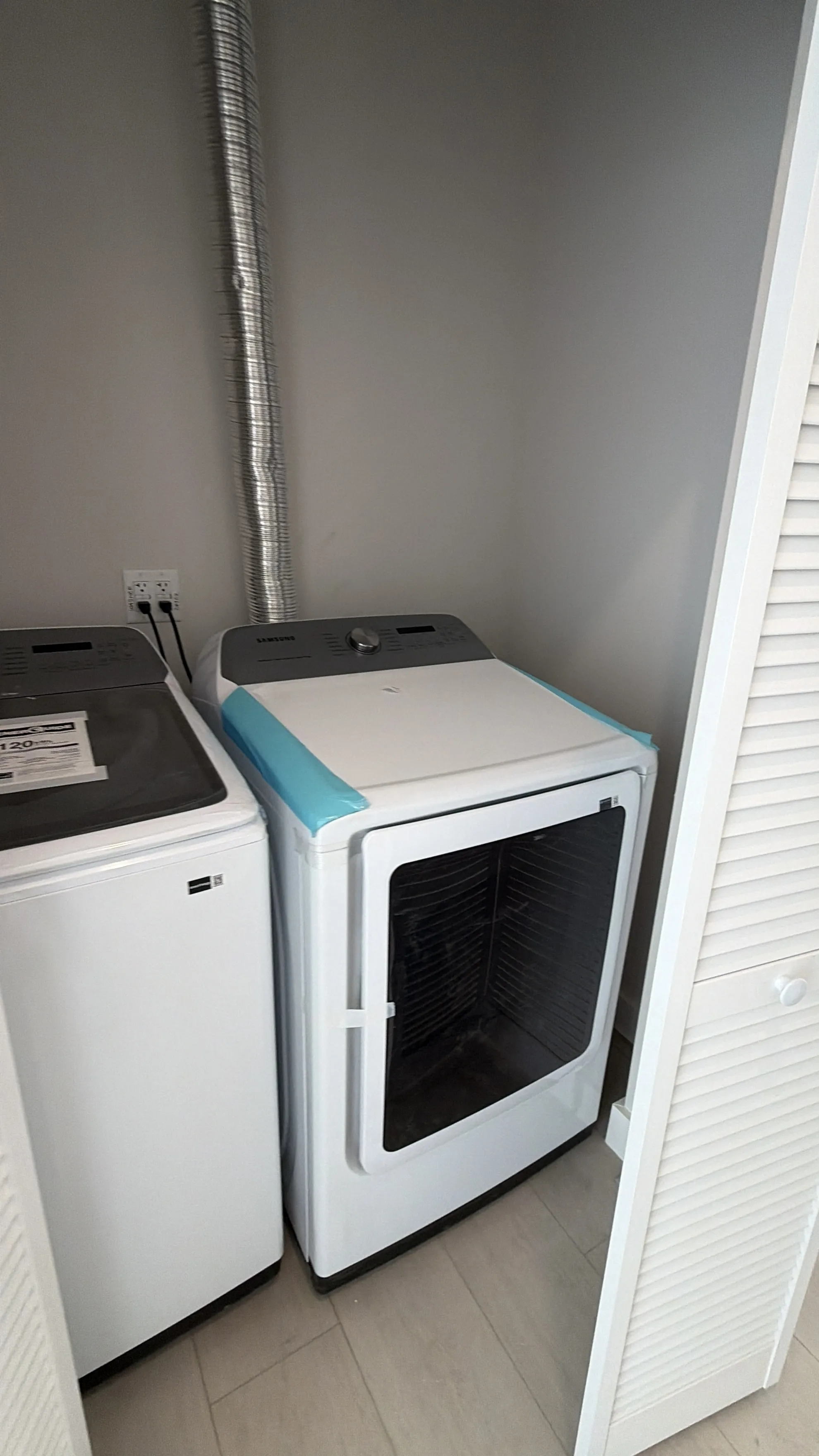 3001 W Cermak Rd   60623 60623-unit#2R-Chicago-IL