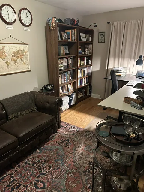 2302 W Roscoe St 60618 60618-unit#Apt. 1R-Chicago-IL