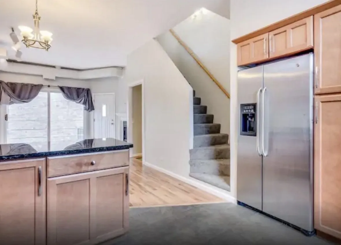1140 W Newport Ave 60657 60657-unit#B-Chicago-IL