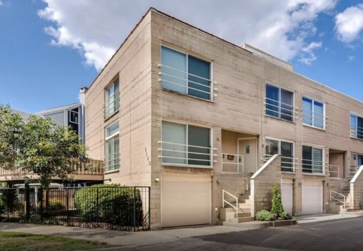 1140 W Newport Ave 60657 60657-unit#B-Chicago-IL