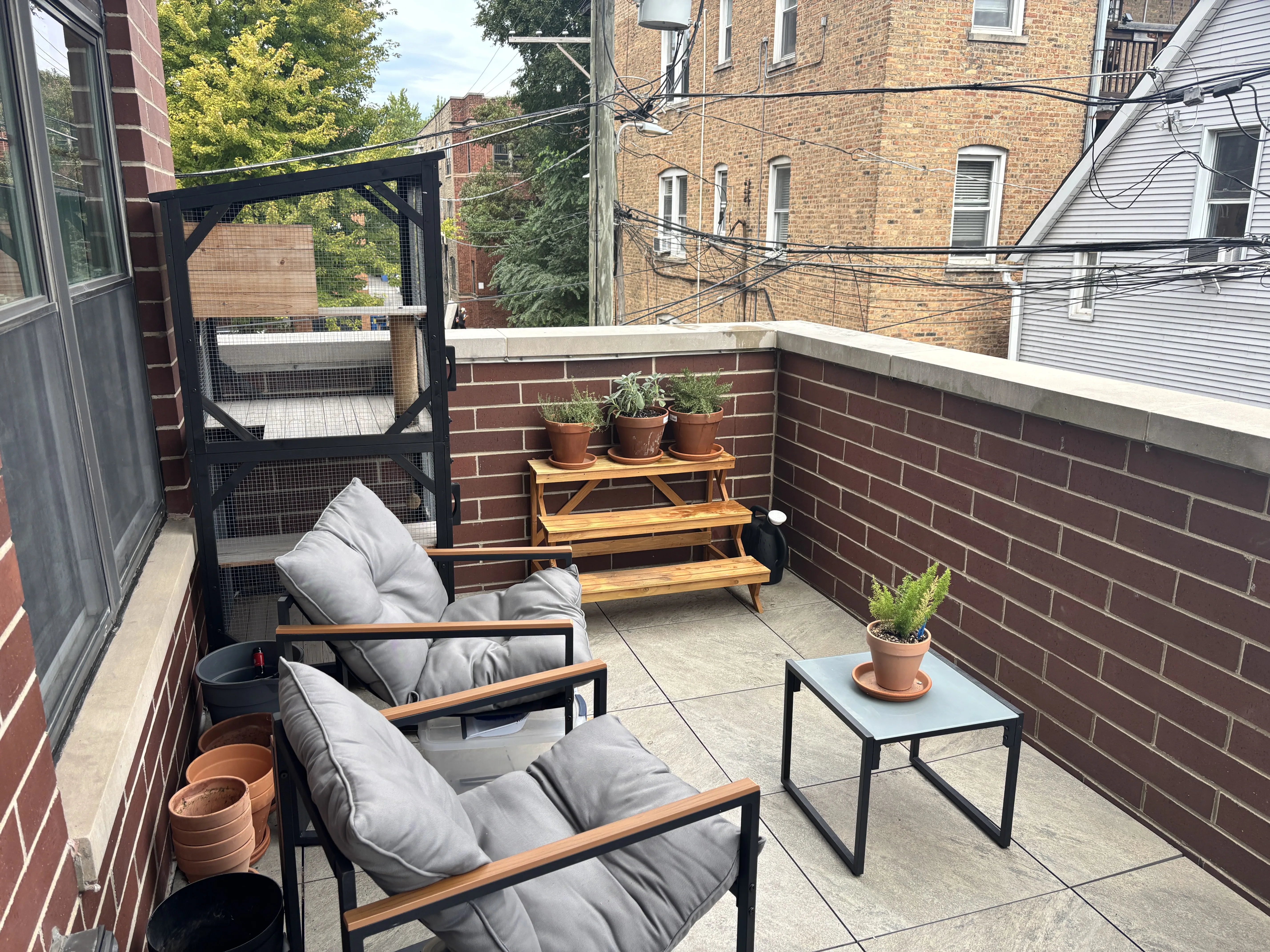 3647 N Southport Ave   60613 60613-Chicago-IL