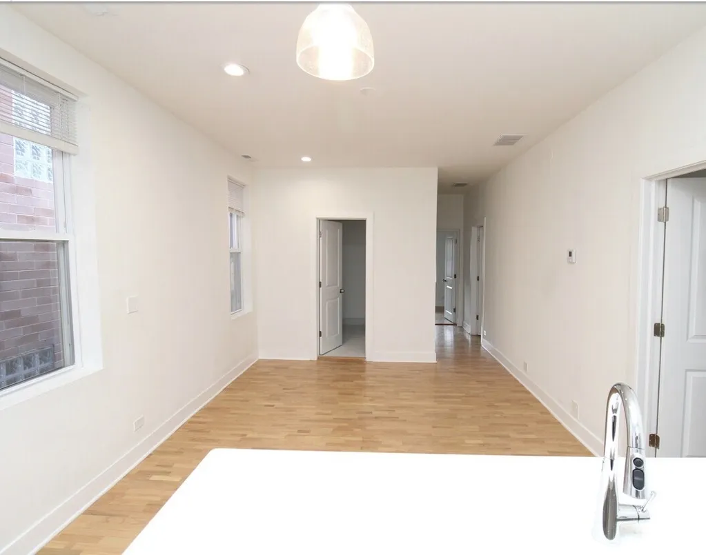 1544 N Bosworth Ave 60642 60642-unit#2R-Chicago-IL