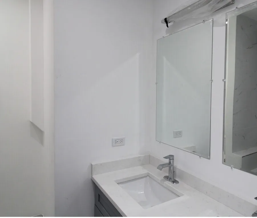 1544 N Bosworth Ave 60642 60642-unit#2R-Chicago-IL