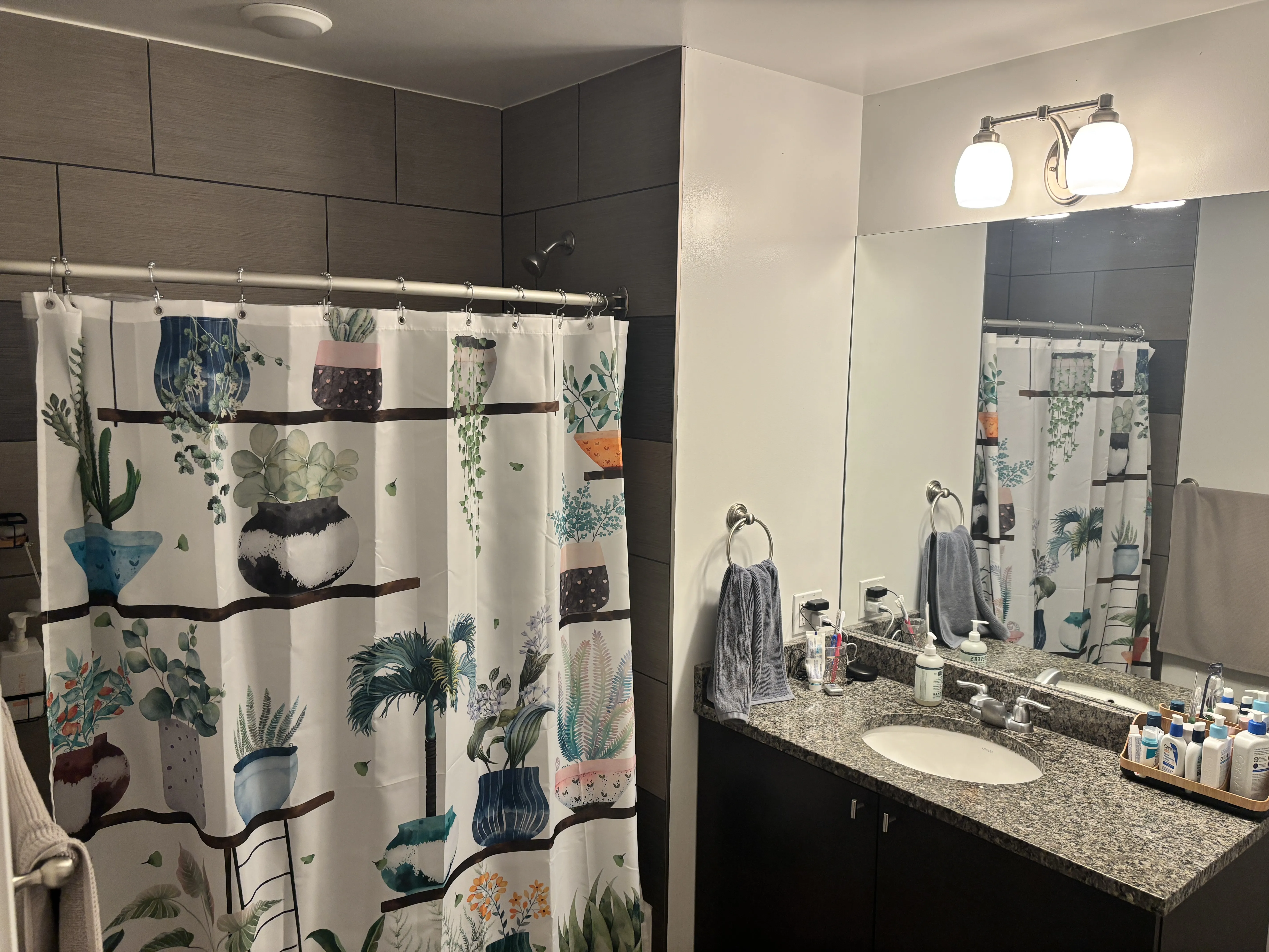 3647 N Southport Ave   60613 60613-Chicago-IL