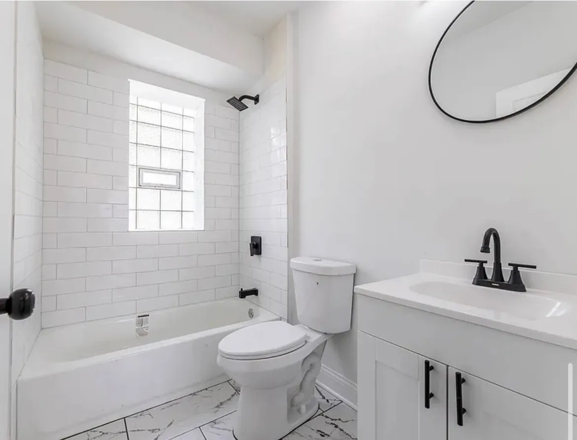 5203 S Peoria St 60609 60609-unit#2W-Chicago-IL