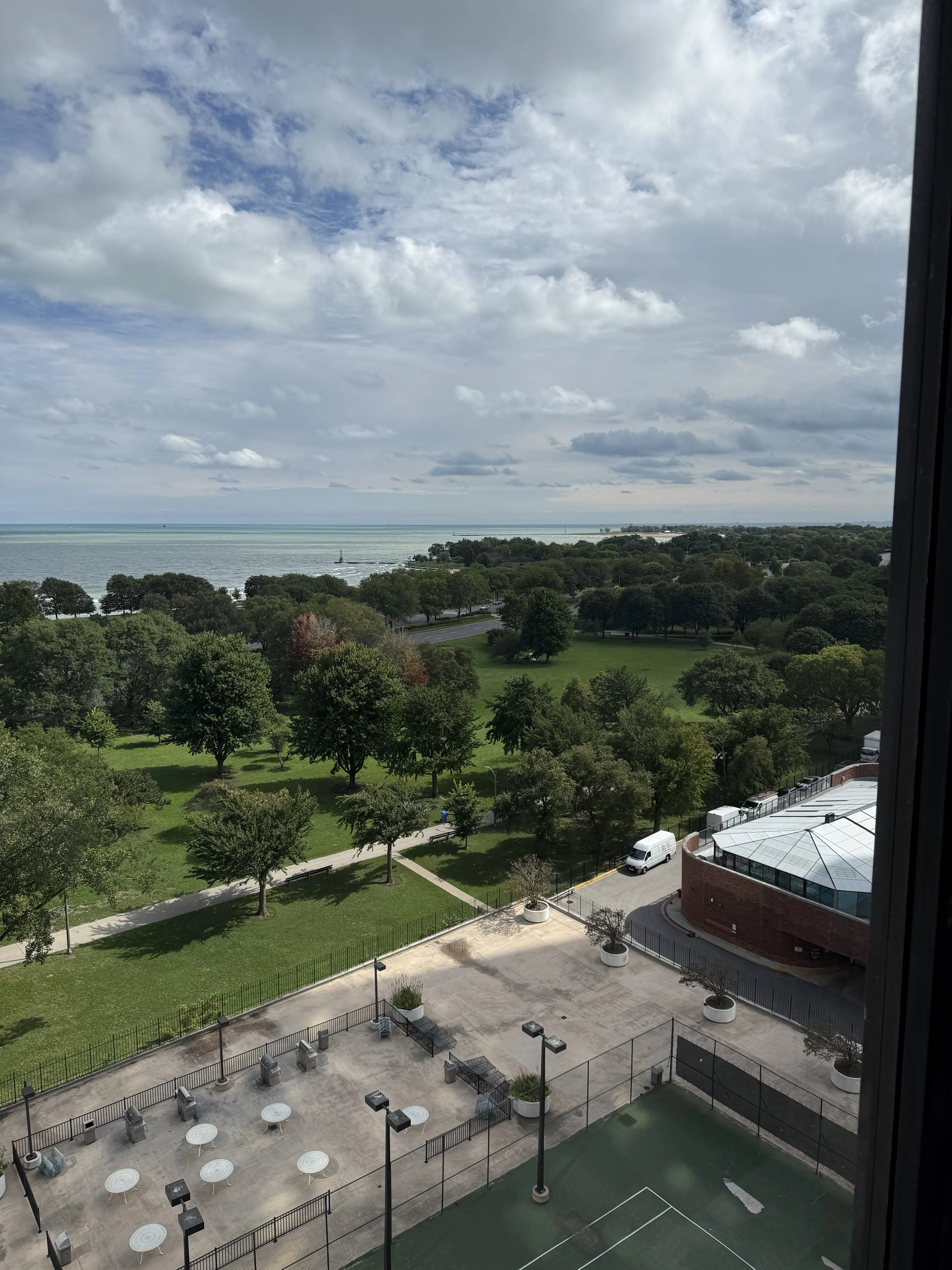 5445 N Sheridan Rd 60640 60640-Edgewater Plaza -unit#2008-Chicago-IL