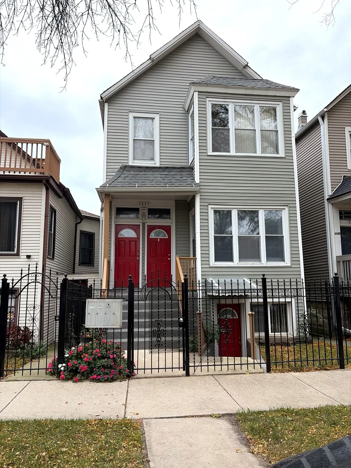 1637 N Maplewood Ave 60647 60647-Chicago-IL
