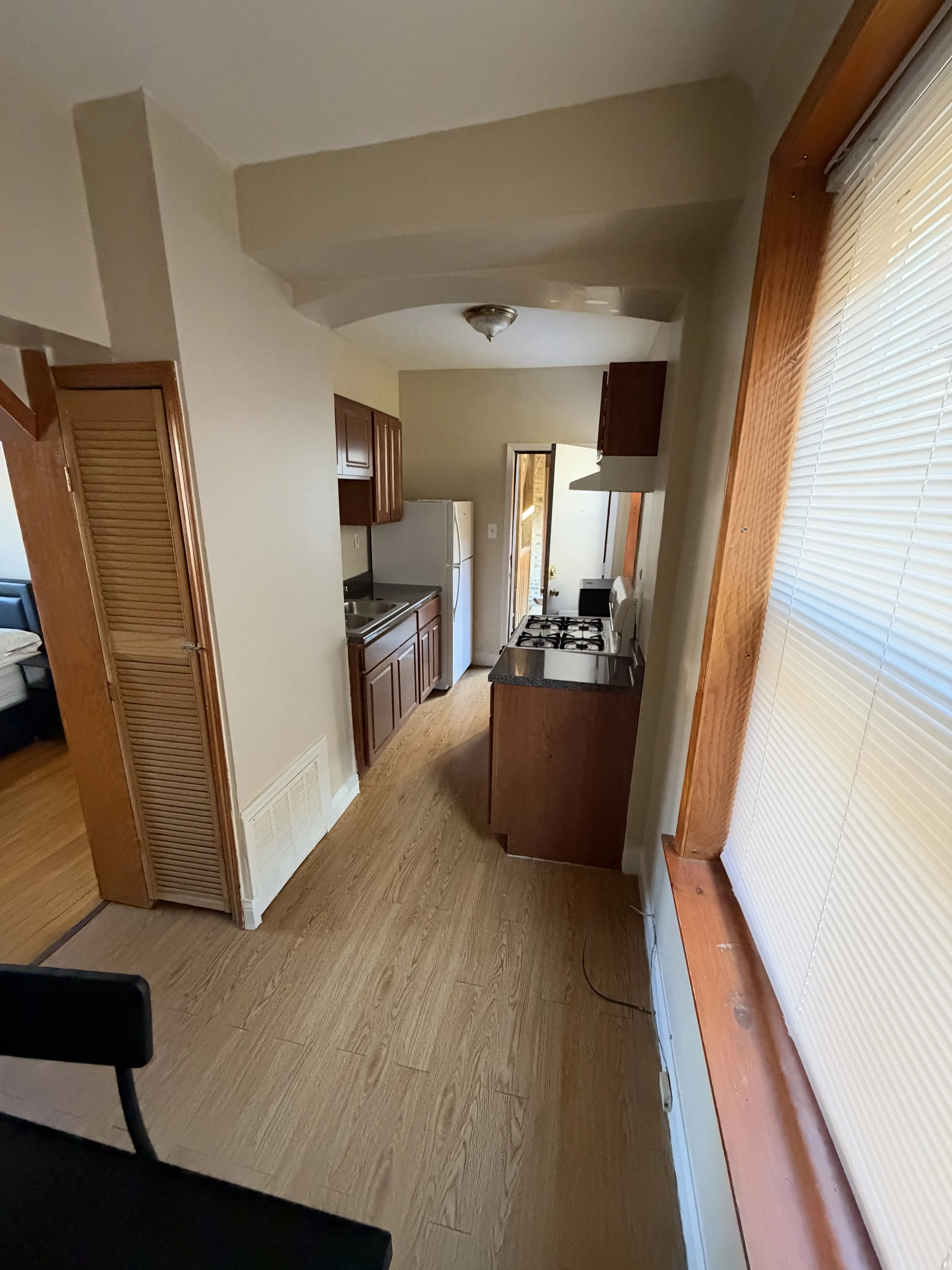 6624 N Ashland Ave   60626 60626-unit#2B-Chicago-IL