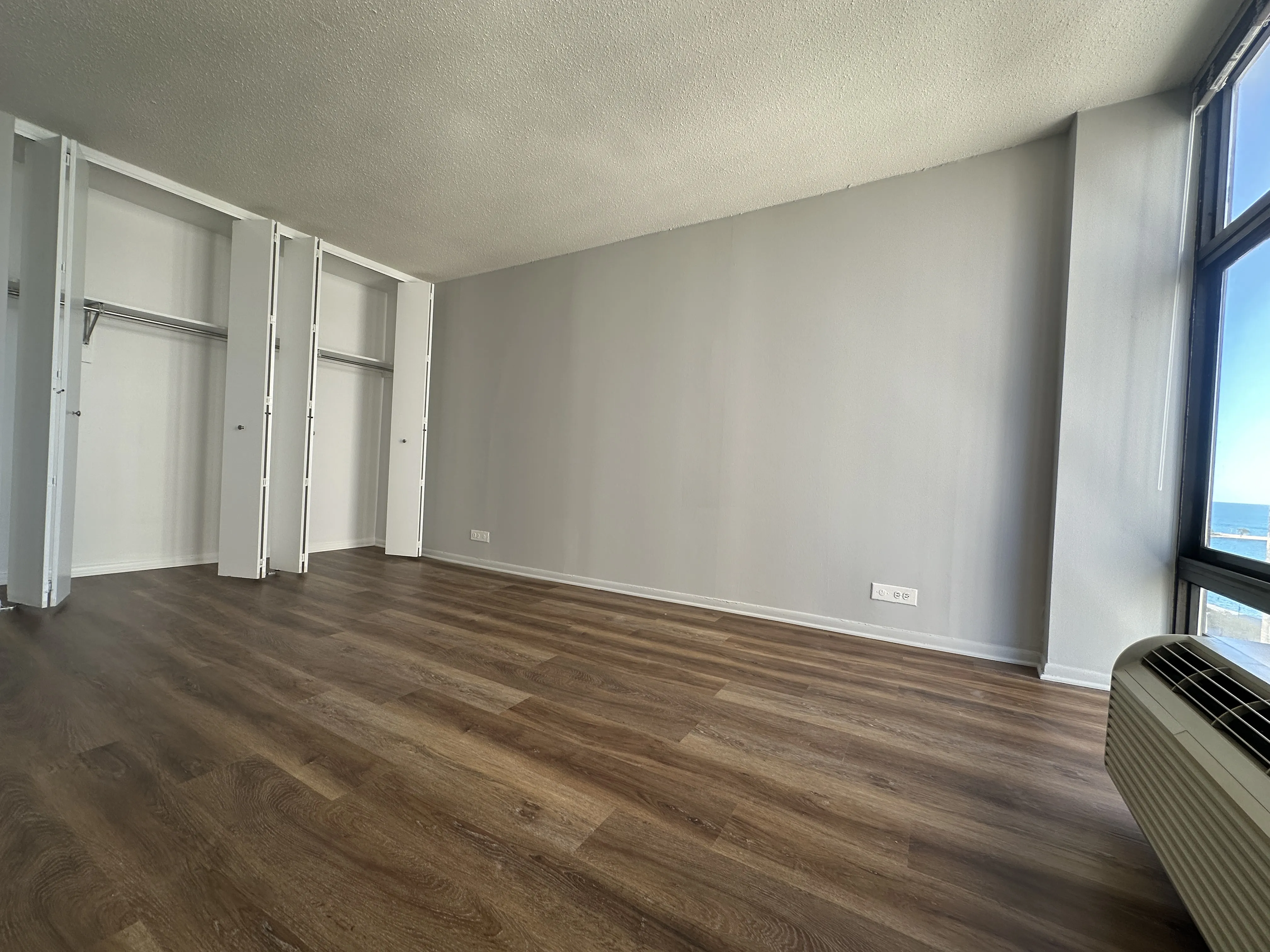 65 E Scott St   60610 60610-65 E Scott-unit#6517C-Chicago-IL